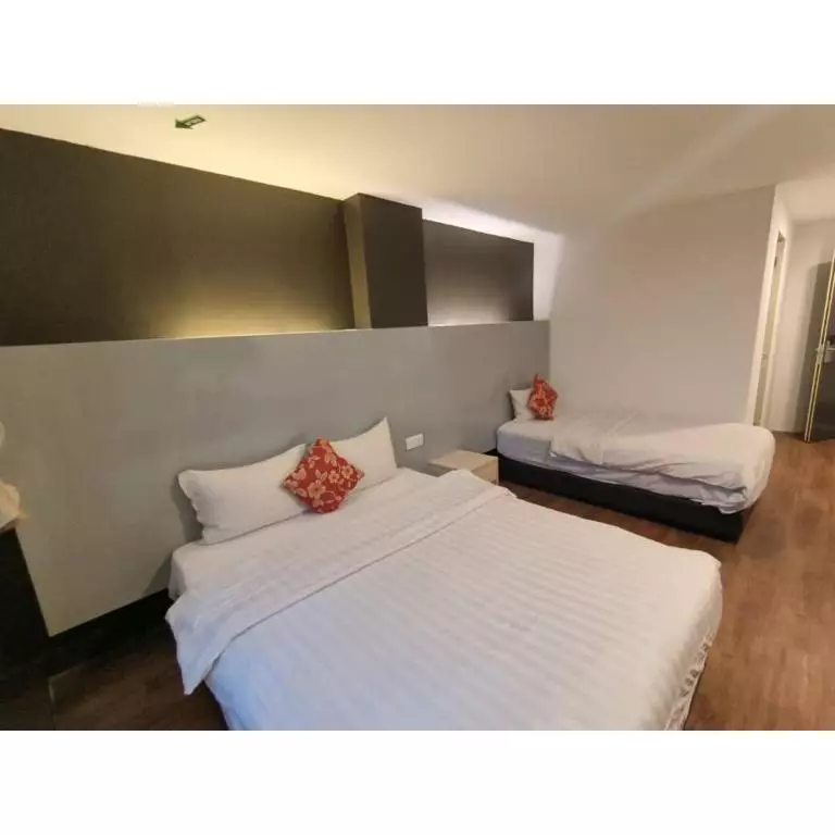 ساکورا الیت اتاق